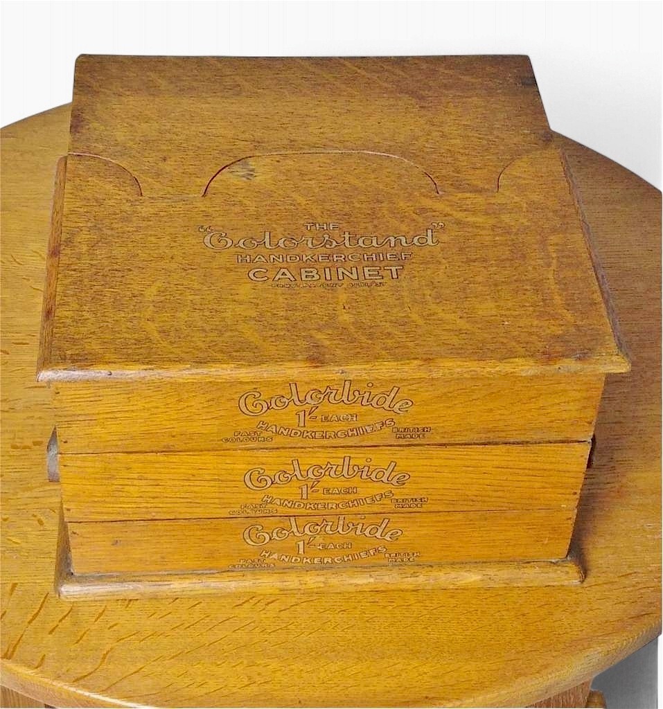 Expanding handkerchief cabinet ' Colorstand'