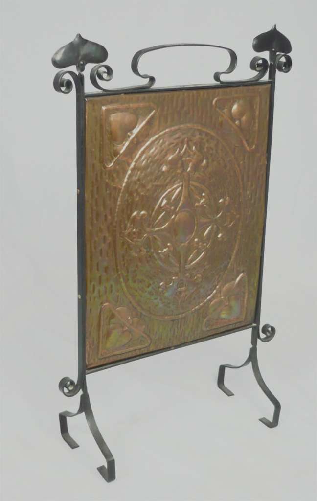 Arts and crafts fireguard in copper and iron