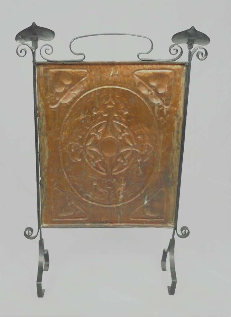 Arts and crafts fireguard in copper and iron