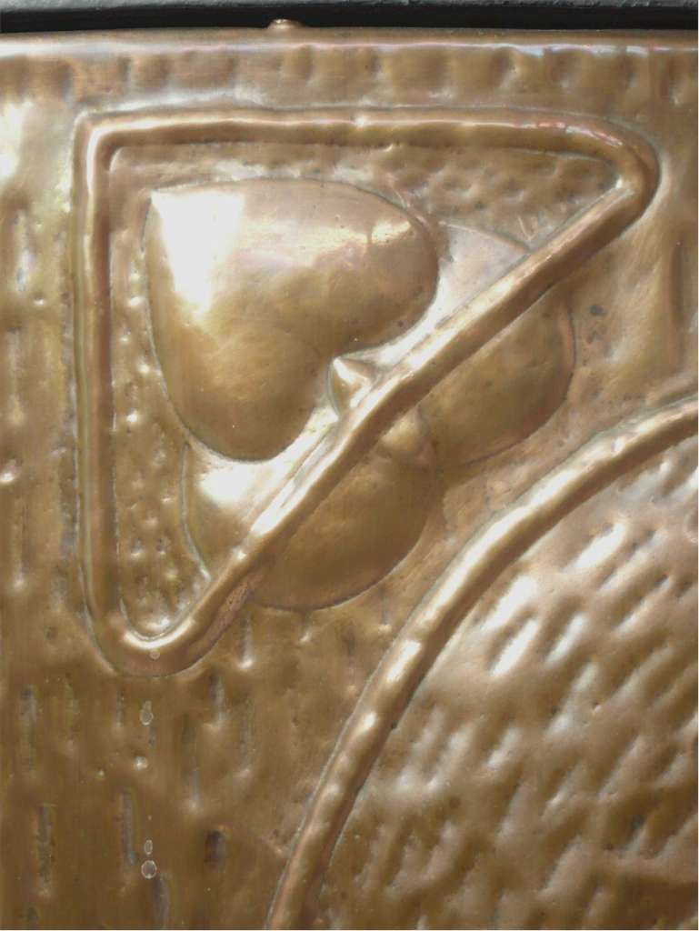 Arts and crafts fireguard in copper and iron