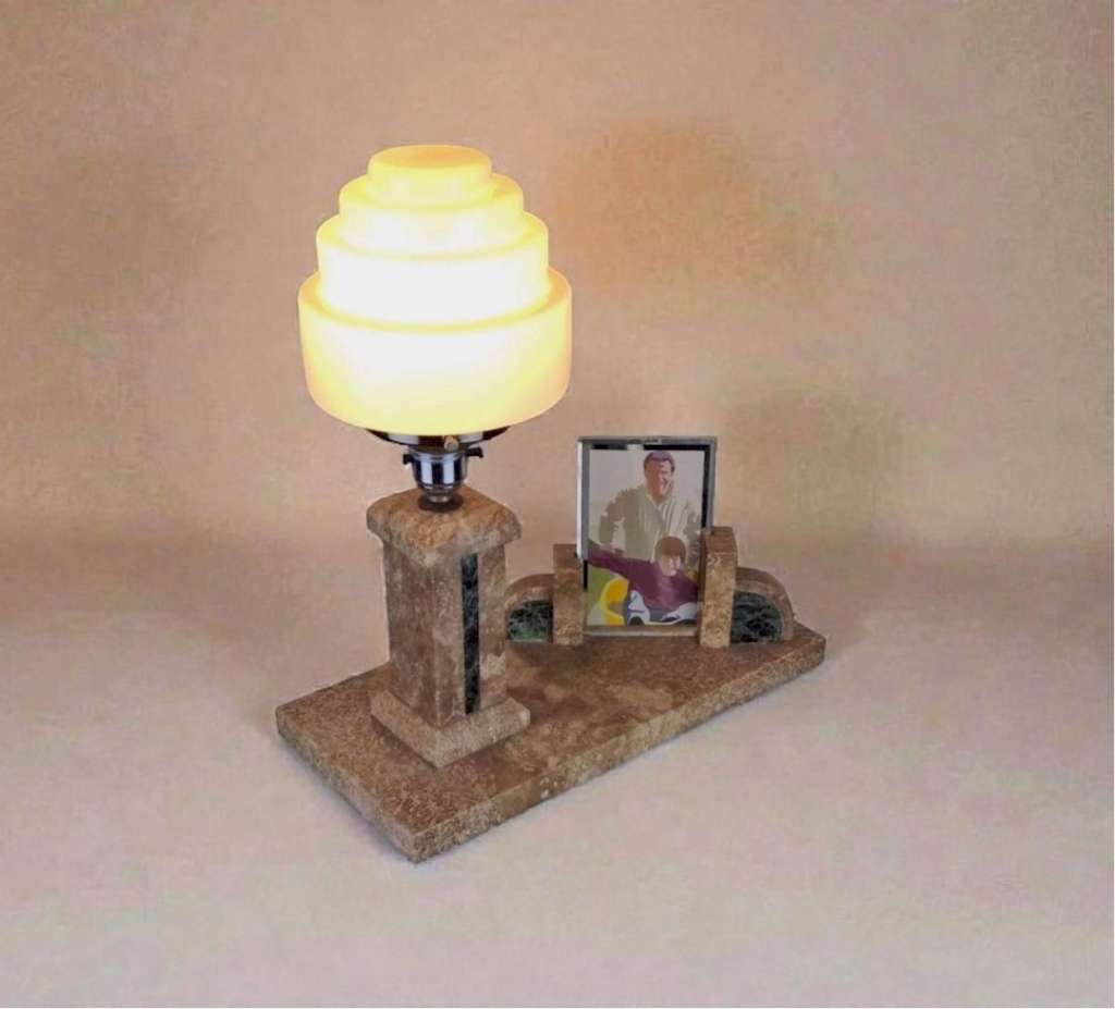Art Deco lamp incorporating a picture frame