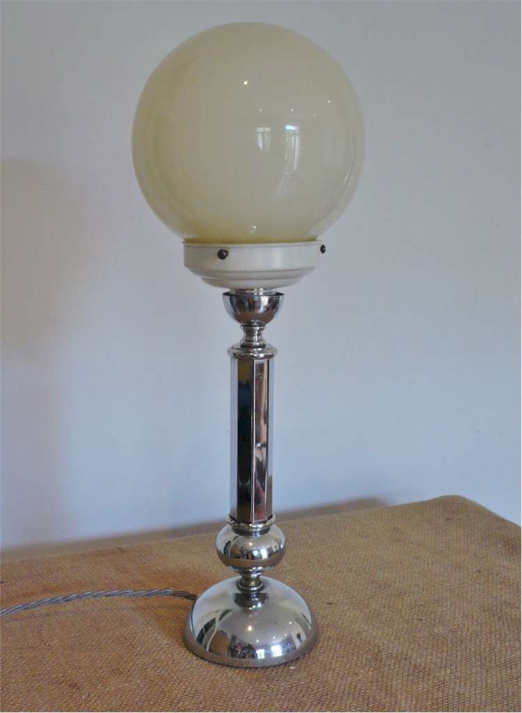 French art deco table lamp in chrome