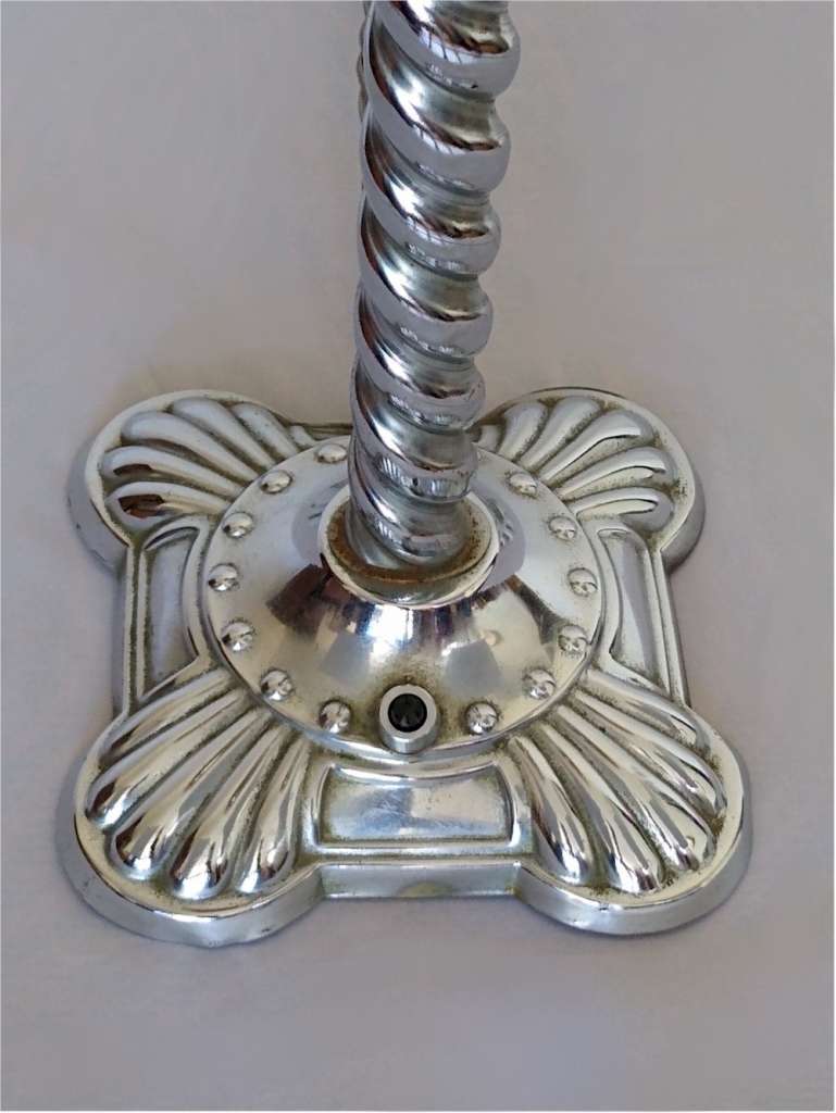 Art Deco table lamp in chrome and glass