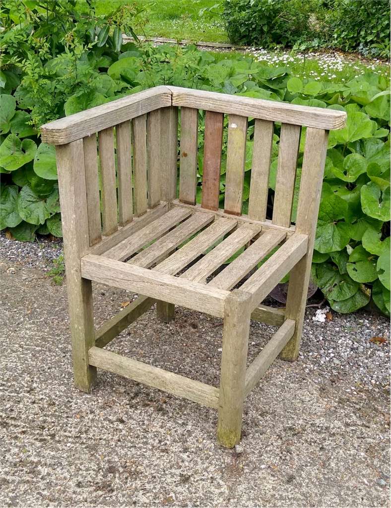 Pr Heals garden chairs / bench in teak