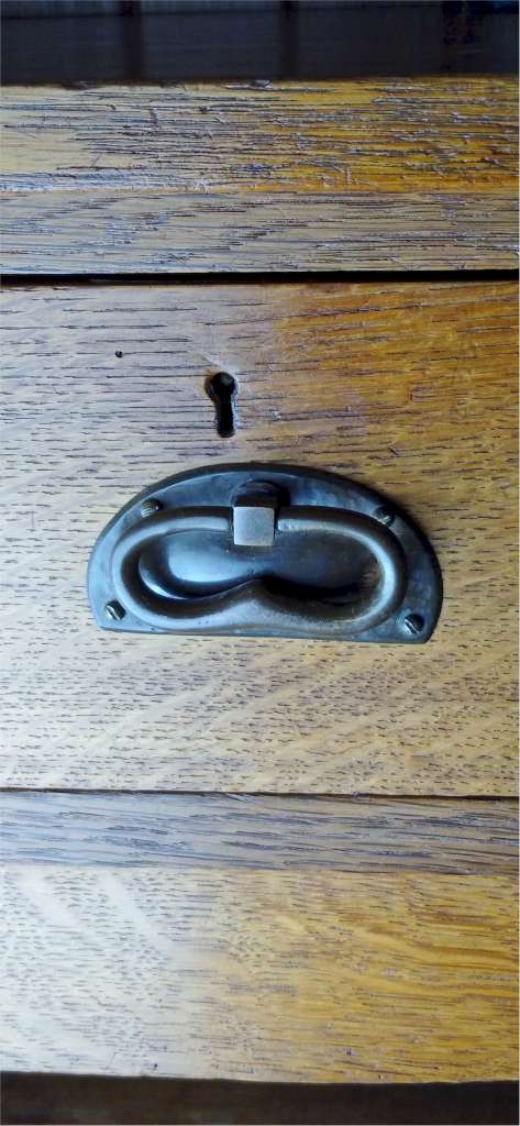 Arts and crafts server / bookcase in golden oak