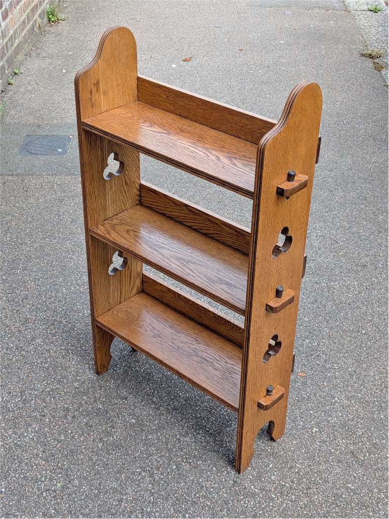 Arts and crafts bookcase , Liberty , grooved