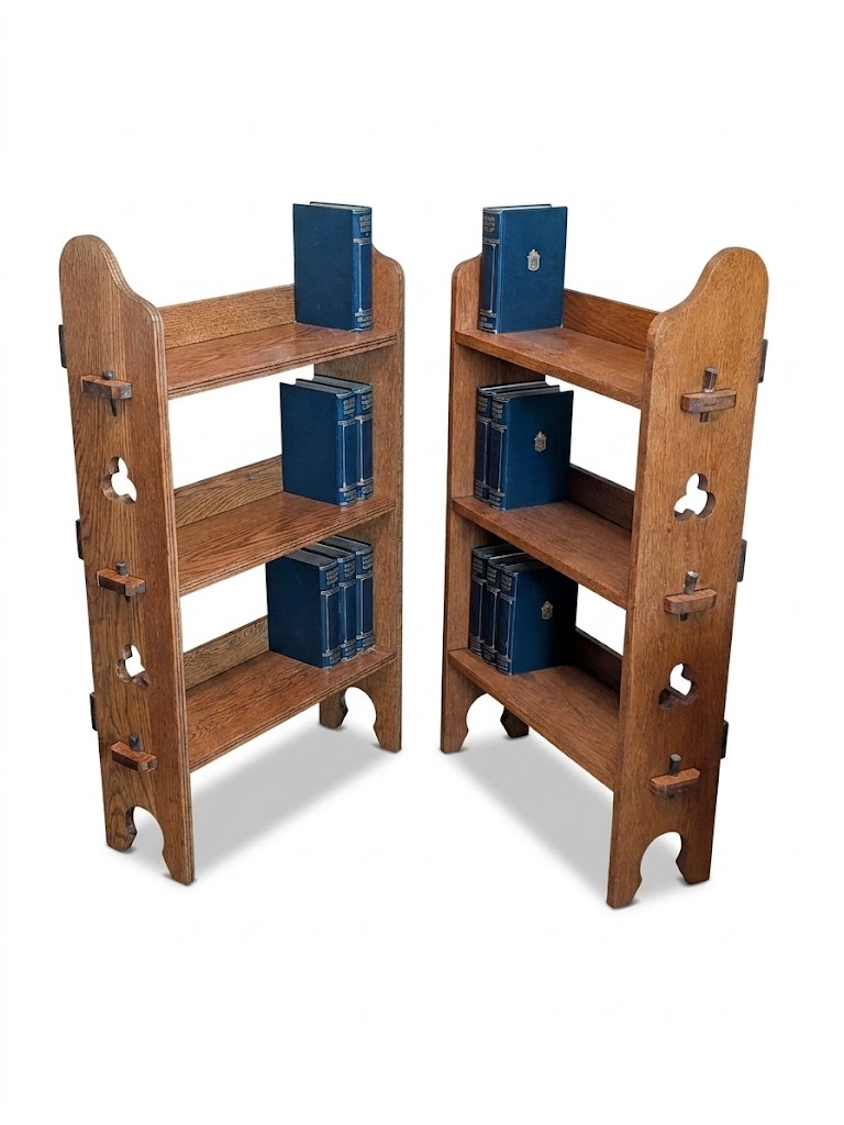 Arts and crafts bookcase , Liberty , grooved