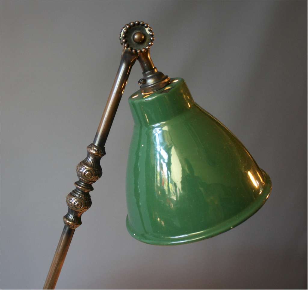 Dugdill daisy cog table lamp in copper