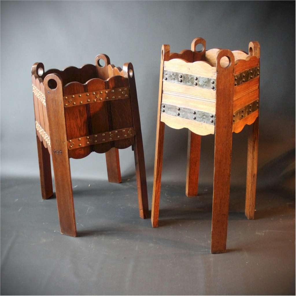 copper banded oak arts and crafts planter