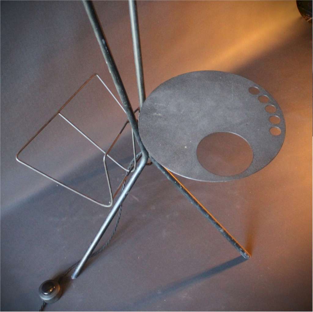 Vintage palette floor lamp