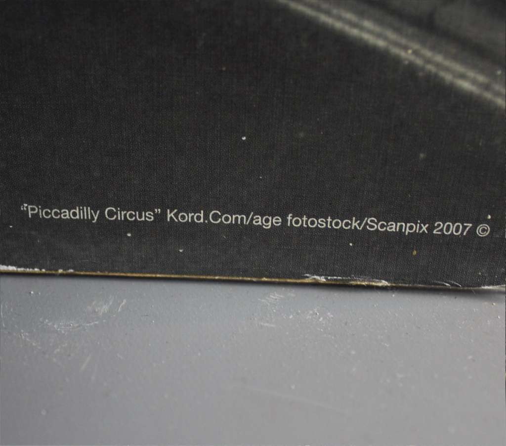 Large photo on card of Piccadilly circus