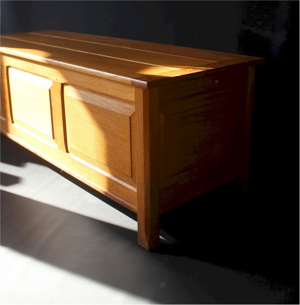 Reynold of Ludlow Oak Cotswold school blanket box, Heals