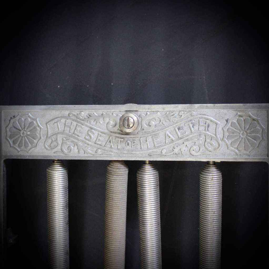 Well designed early 20th century collapsible rowing machine