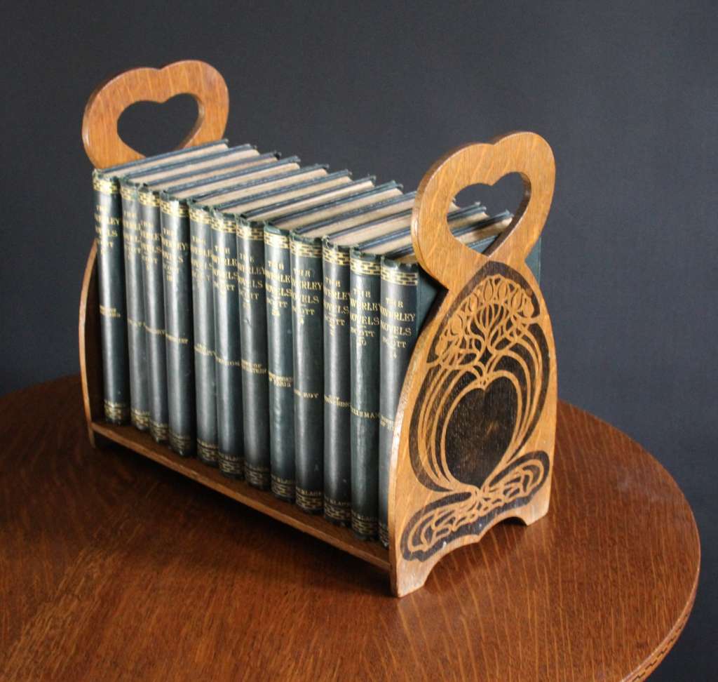 Arts and Crafts stencilled book trough