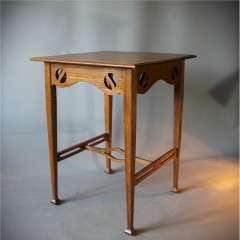 Arts and Crafts yin and yang table