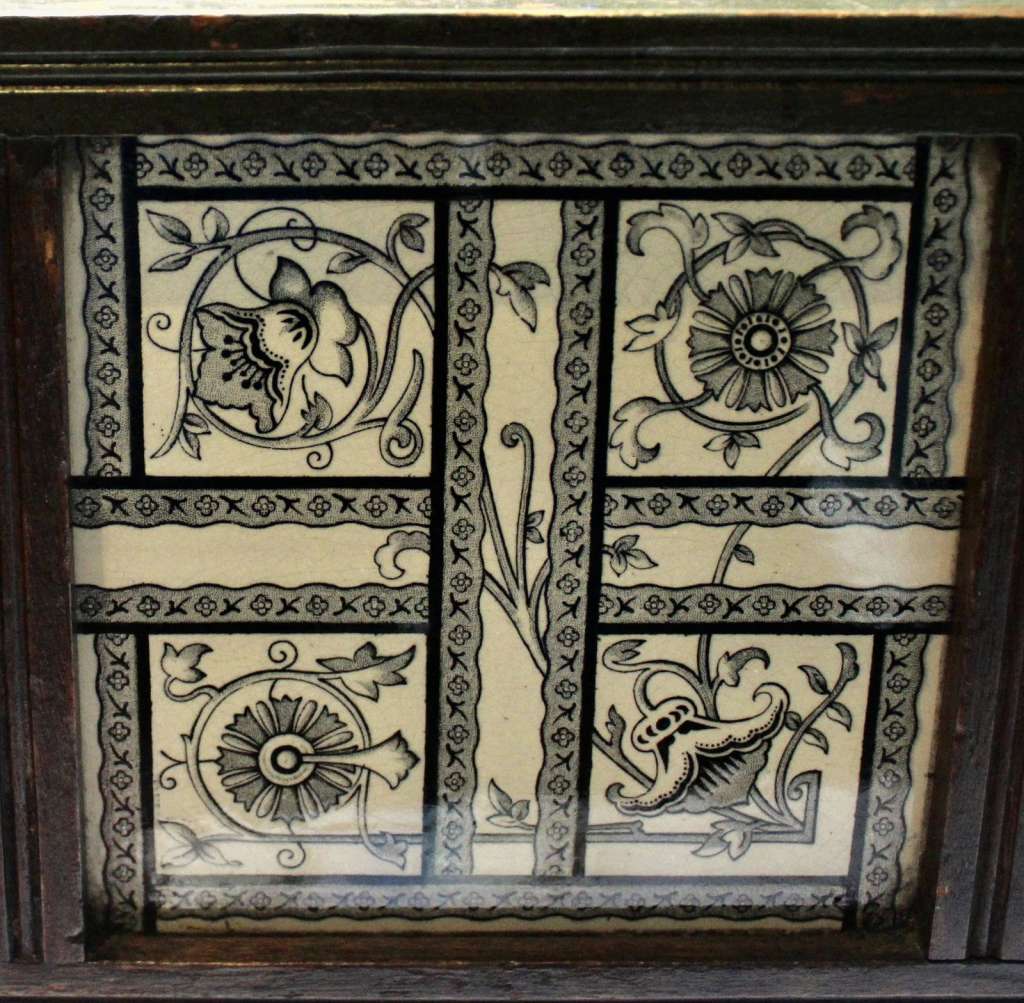 Aesthetic Period planter with tiled front